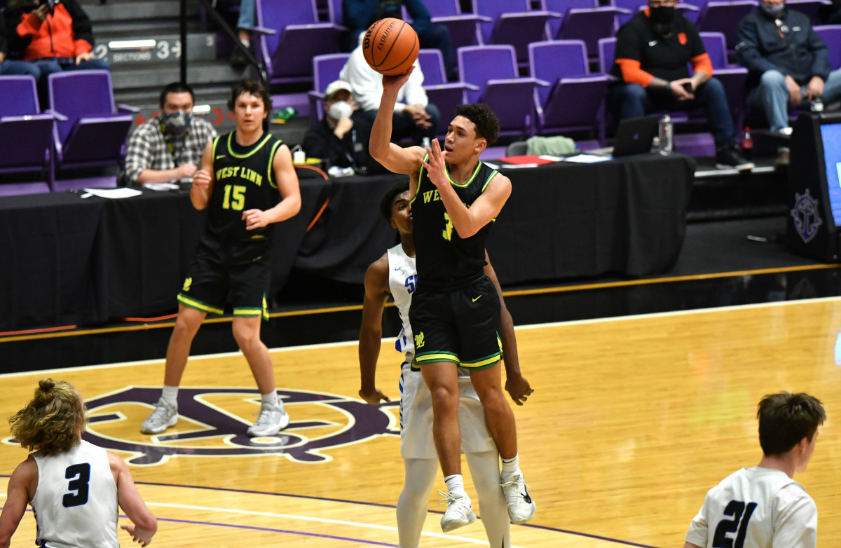 West Linn South Medford boys basketball Taylor Balkom 31